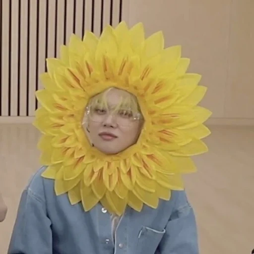wajah, wajah memik, halloween, bunga bunga matahari bct, erysipelas lucu dengan meme