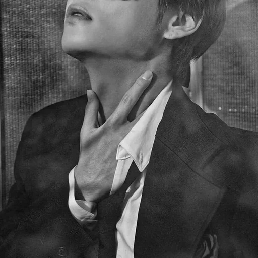 тэхен, чон чонгук, ким тэ хён, taehyung bts, тэхен блэк свон