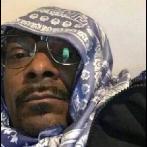 male, lil wayne, snoop dogg, mom arabic funny, bandane snoop doug