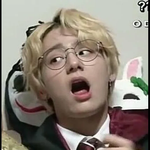 orang asia, meme face, meme itu gila, stray kids little animal, stray kids harry potter