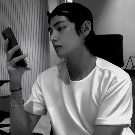 ouro, kim, jovem, taehyung kim, taehyung selca