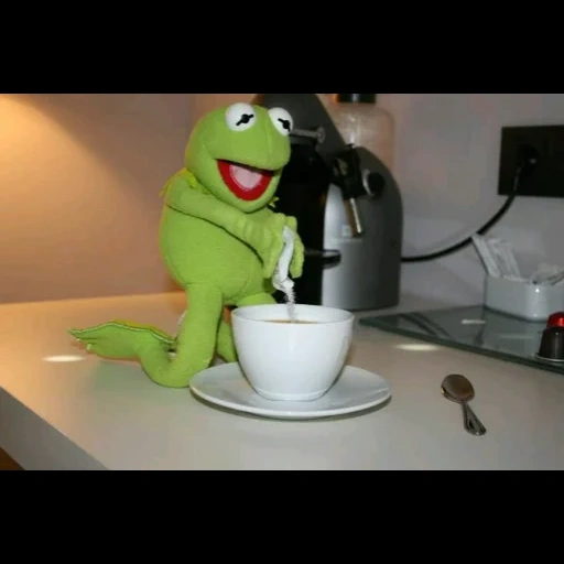 kermit, kermit, komi frog, kemi frog tea, comet the frog is drinking coffee