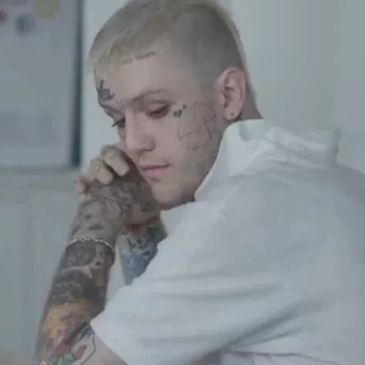 lil pip, pequeño wayne, lil peep, rapador lil pip death, lil peep high school