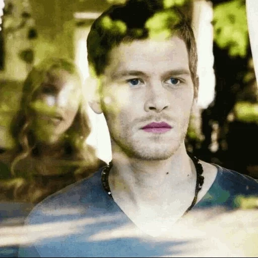 joseph morgan, klaus michaelson, klaus michaelson è antico, klaus michaelson dorogush, uniforme militare di klaus michaelson