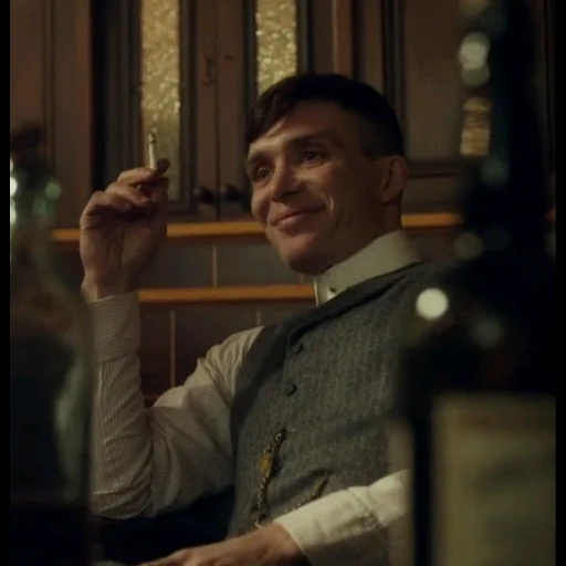 tommy shelby, острые козырьки, острые козырьки эпизоды, томас шелби острые козырьки, гифка острые козырьки томас шелби