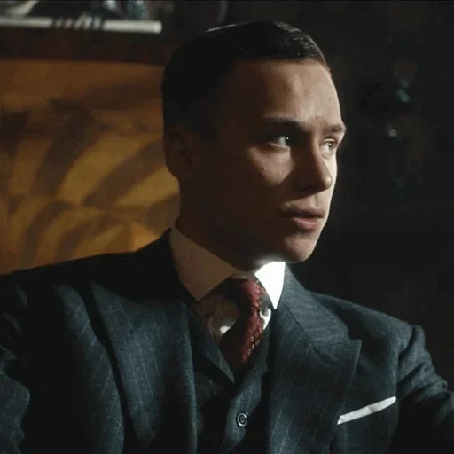 visori acuti, la serie è vistosa visiera, vistose visiere di tom hardy, visori affilate thomas shelby, mr grey sharp visor