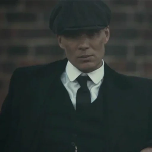 visor yang tajam, grigory beneconovich oster, thomas shelby sharp visors, visor tajam thomas shelby gipsies