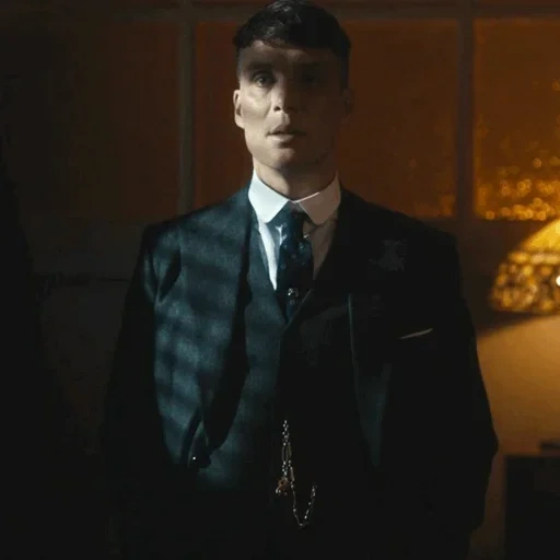 killian murphy, visores afilados, thomas shelby luka changrett, thomas shelby sharp visores, conocer a thomas shelby luke changrett