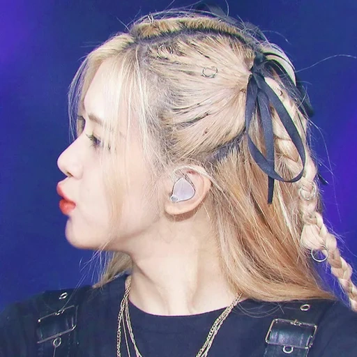 girl, rose blackpink, rose blackpink chirmin, sola mamamo performs, blackpink rose red 2019 hair