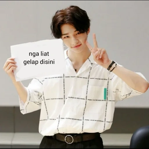 orang asia, lee min ho, aktor korea, bts chongguo sling, lee min ho stray kids menandatanganinya