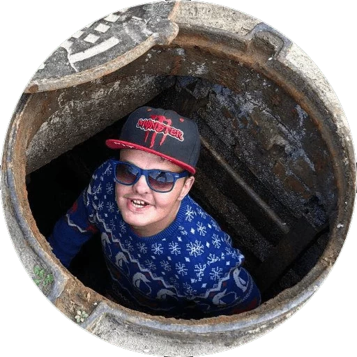 lid, people, sewer outlet