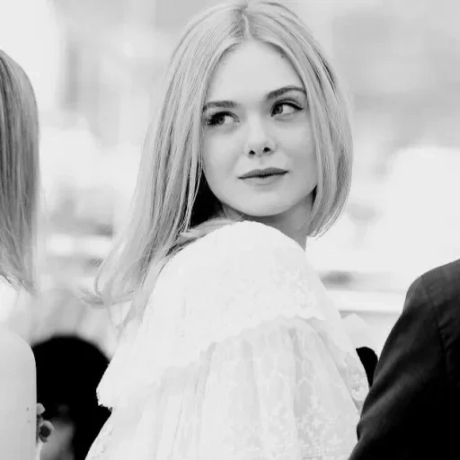 girl, blonde, el fanning, fanning dakota, dakota fanning