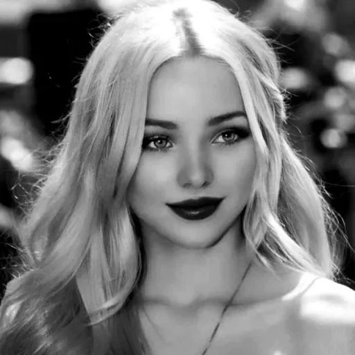 блондинка, дав камерон, dove cameron, красавица блондинка, подмигивающая девушка блондинка