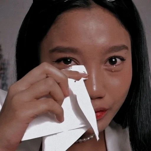 asiatisch, bilden, perfektes make up, nach der verwendung von servietten, chandrika chika viral