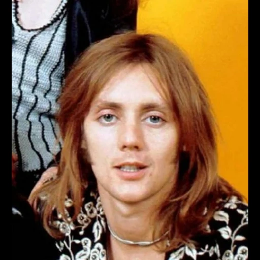 aimer, reine, les données, chérie, roger taylor