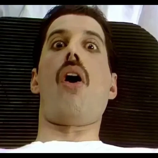 le riprese del film, freddy mercury, freddy mercury denti, freddy mercury sorride, queen calling all girls