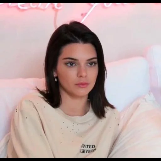 kendall jenner, cendall jenner style, makeup kendall jenner, modello kendall jenner, acconciature kendall jenner