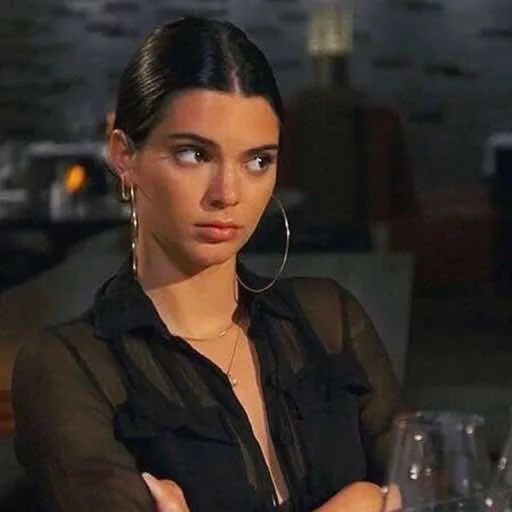 meme itu lucu, kendall jenner, kendall jenner mem, ghost of death 1988