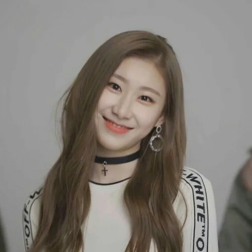 giovane donna, charyeong, itzy charyeong, ragazze asiatiche, chaseeon izone charyeong itzy
