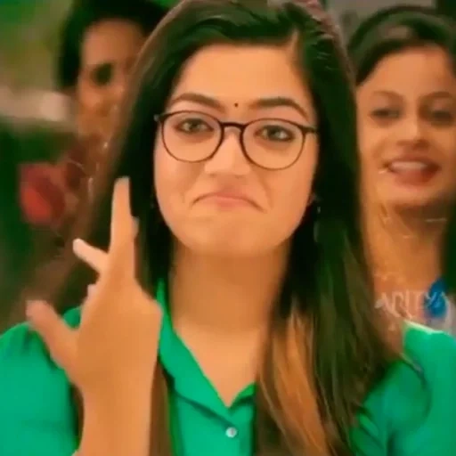 the girl, the girl, rashmika, mandana rashmika, schule zerquetscht liebe geschichte indische filme