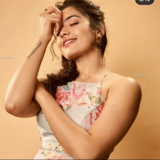 mujer joven, rashmika mandanna, rashmika mandanna 2020, actriz rashmika mandanna, rashmika mandanna expresiones