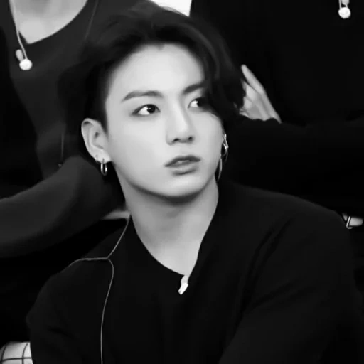 чонгук, аня чон, поп певцы, чон чонгук, bts jungkook