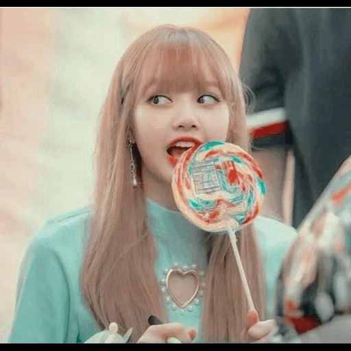 polvere nera, blackpink lisa, lisa black powder, blackpink lalisa, blackpink nella tua area