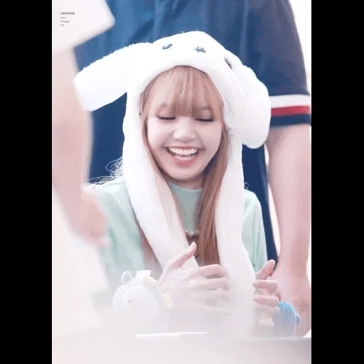 la lisa, rosa negro, lisa blackpink, lalisa manoban hat, fox black pink smiles