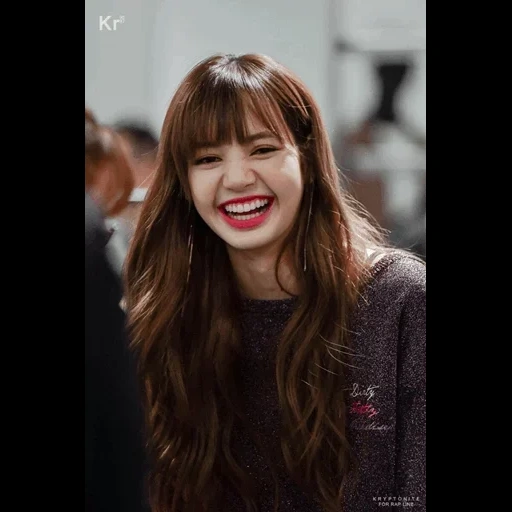 pó preto, lisa blackpink, kim jisoo blackpink, raposa pó preto sorriso, papel de parede roxo blackpink