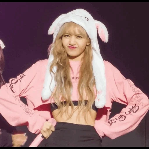 hitam pink, lisa blackpink, lalisa manoban, lisa pink hitam, blackpink lalisa