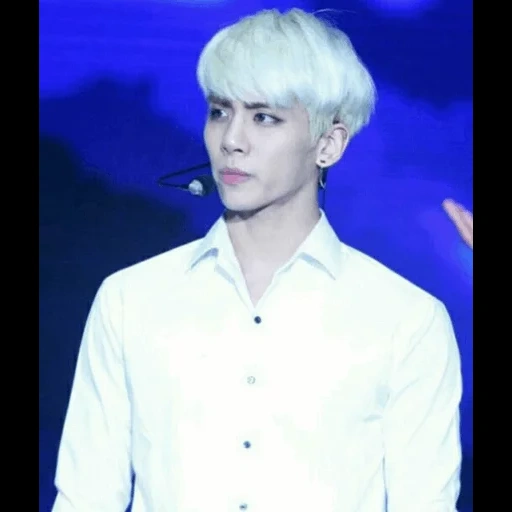 тэмин, джонхён, jonghyun shinee, ким джонхен бтс, kim jonghyun shinee смерть