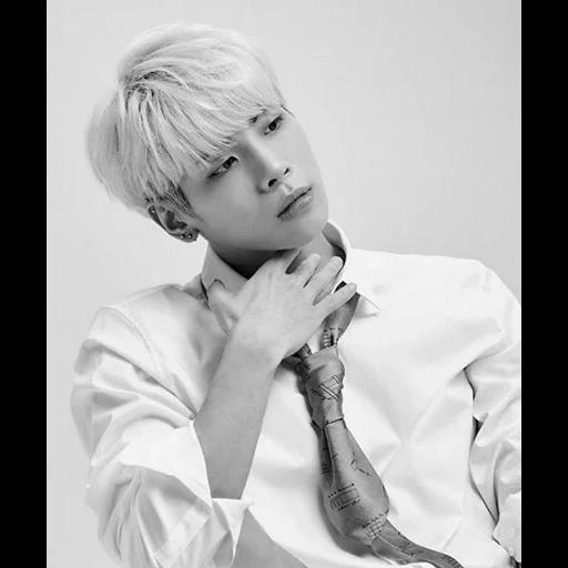 тэмин, джонхен, джонхён, shinee jonghyun, shinee роза джонхена