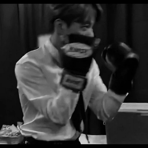 on bts, jungkook abs, bts boxe changuk, jungkook aesthetic, a reação do bts quando ele era um menino mau