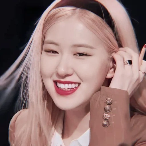 schwarzrosa, rose blackpink, blackpink rose, blackpink rosé, rose schwarzrosa