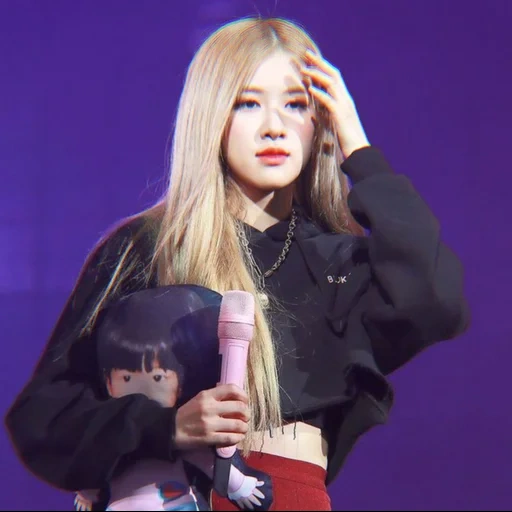 pó preto, pó preto vermelho rosa, blackpink rosé, rose blackpink, pó preto rosa