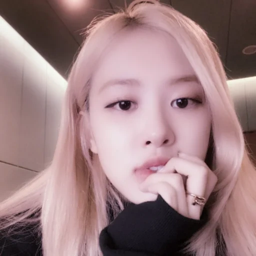 kim jisu, schwarzrosa, rose blackpink, blackpink rosé, rose blackpink 2020