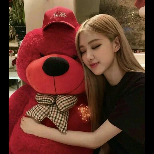 polvere nera, blackpink rosé, rose blackpink, blackpink lalisa, teddy park and blackpink