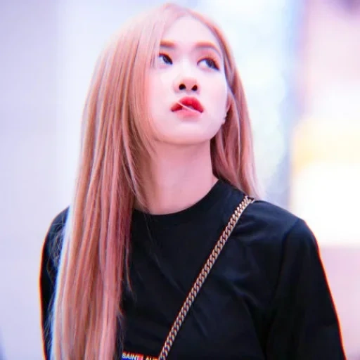 menina, pó preto, blackpink rosé, rose blackpink, jennie blackpink