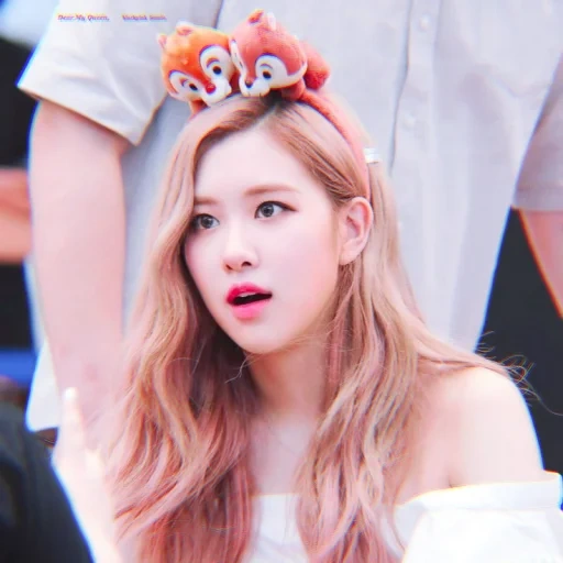 gadis, blackpink, blackpink rosé, rose blackpink, rose red black powder