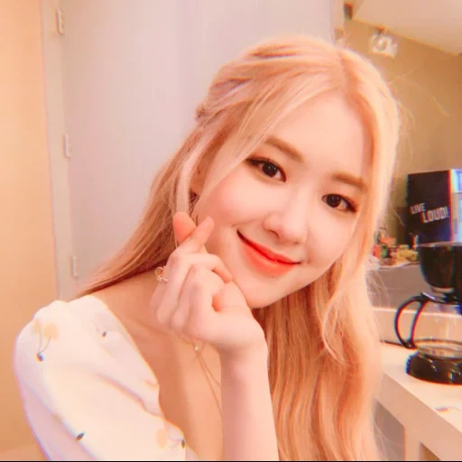 gin gil soo, blackpink, rosana parker, blackpink rosé, rose blackpink