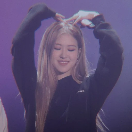 rose noir, rosé noir, rose noire, rose noire rose, pak cheyong blackpink