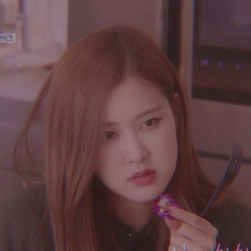 camera, black pink, rose blackpink, blackpink rosé, the phone is a camera