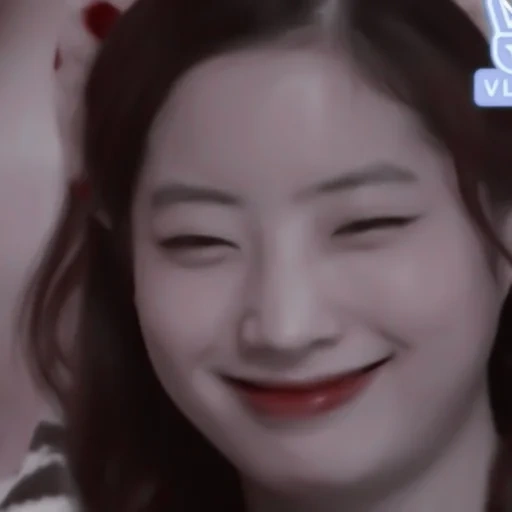 dua kali, dua kali dahyun, dua kali senyum dahyun, dahen dua kali wajah lucu