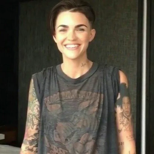 ruby rose, ruby rose haircut, ruby cage instagram, ruby rose haircut tomboy, katya langenheim ruby rose