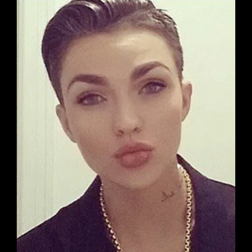 ruby rose, rose_see_ya, ruby rose ohs, corte de pelo tongbui, ruby rose 2022