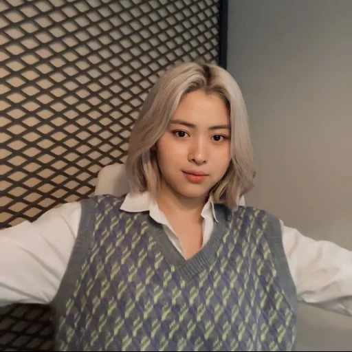 ryudzin, shin rujin, shin ryujin, itzy rujin, ryujin sin maquillaje