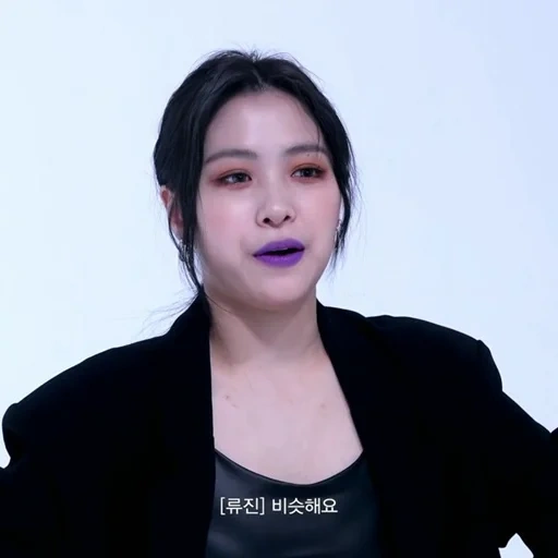 азиат, jisoo blackpink, jennie blackpink, актрисы корейские, натти корейская певица