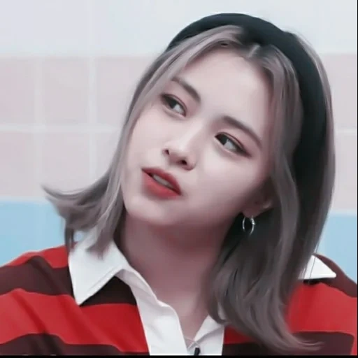 wanita muda, pemimpin yang peduli, ryujin jenny, drama shining ra, yeri red velvet kare