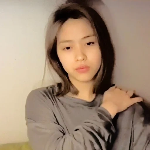asiático, mujer joven, maquillaje coreano, cortes de pelo asiáticos, cortes de pelo coreanos
