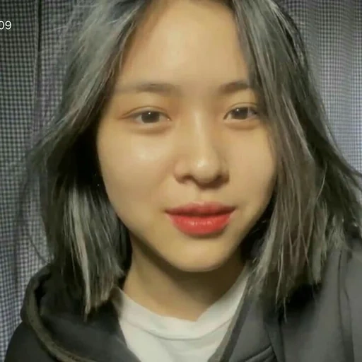 itzy yuna 2021, gadis korea, potongan rambut korea, gadis korea, itzy ryujin tanpa riasan